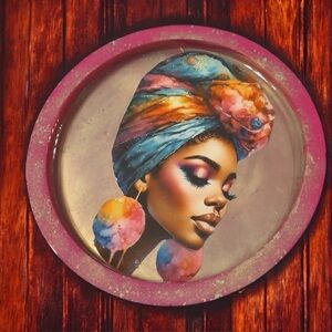 NORE’S NOVELTIES Round Handcrafted Decorative Serving Tray/ Plate (Small) “CT2”